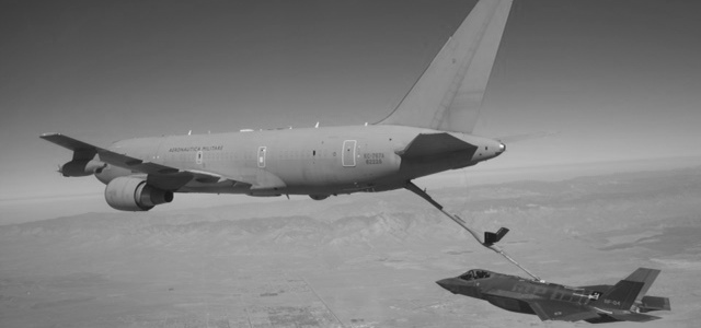 An American JSF AF-4 from the 461 FLTS, Edwards AFB, CA, piloted by Maj. Charles "FLAK" Trickey performs the first contact and fuel transfer from a KC-767 foreign partner Italian Tanker.